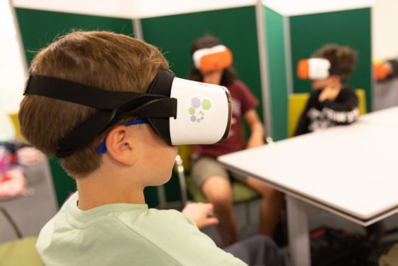 Fun and Educational camps using Virtual Reality with Richer Education